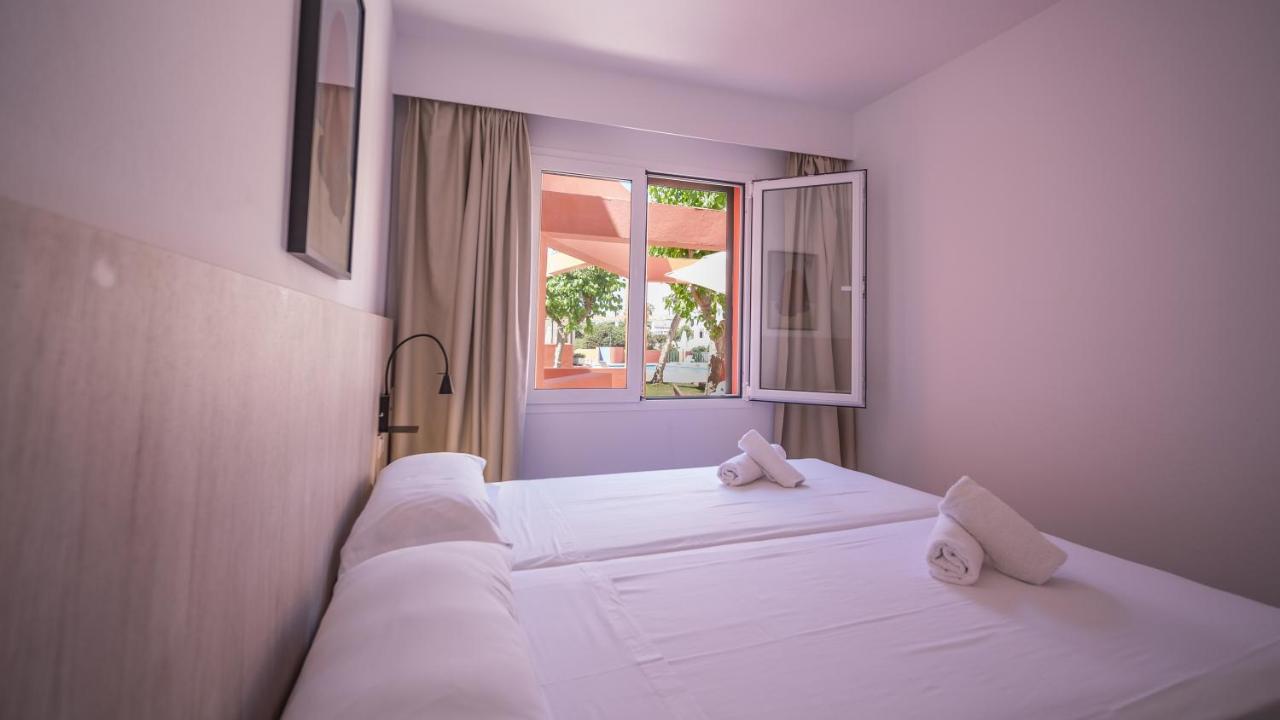 Sant Joan Apartaments - Adults Only 칼라엔블레인즈 외부 사진