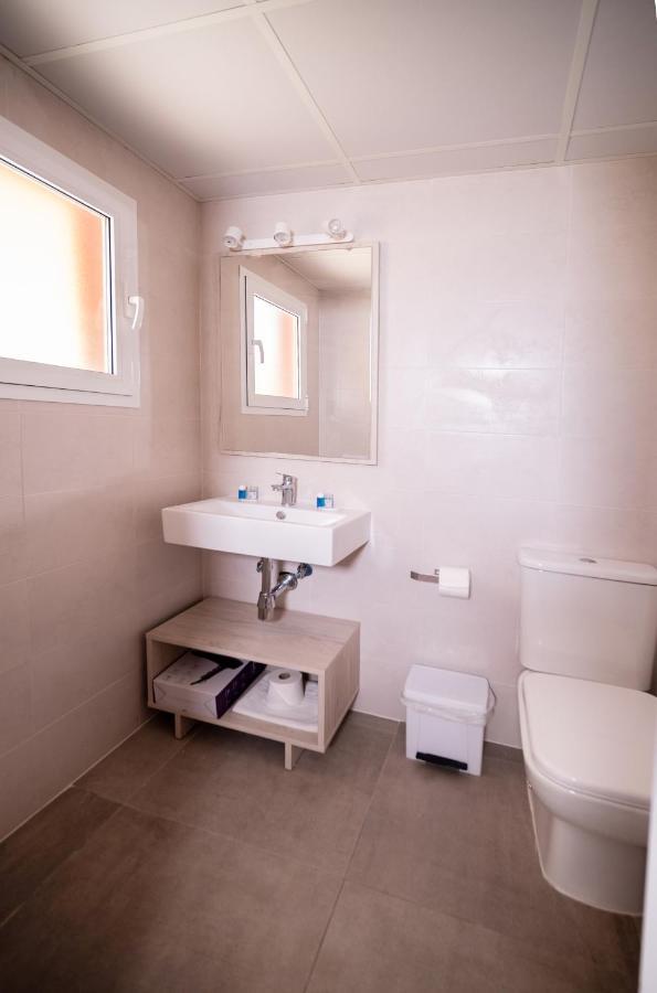 Sant Joan Apartaments - Adults Only 칼라엔블레인즈 외부 사진