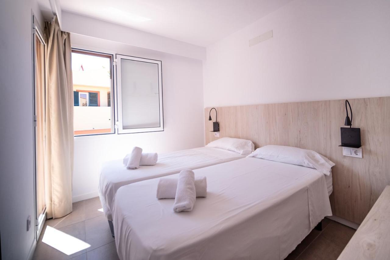 Sant Joan Apartaments - Adults Only 칼라엔블레인즈 외부 사진
